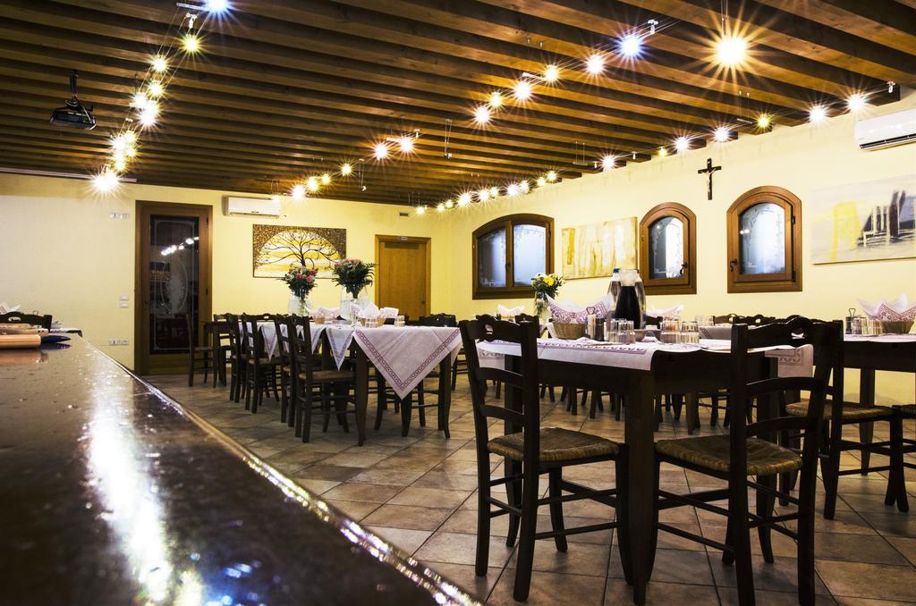 הוילה Ca Baglioni Agriturismo Alle Rose מראה חיצוני תמונה